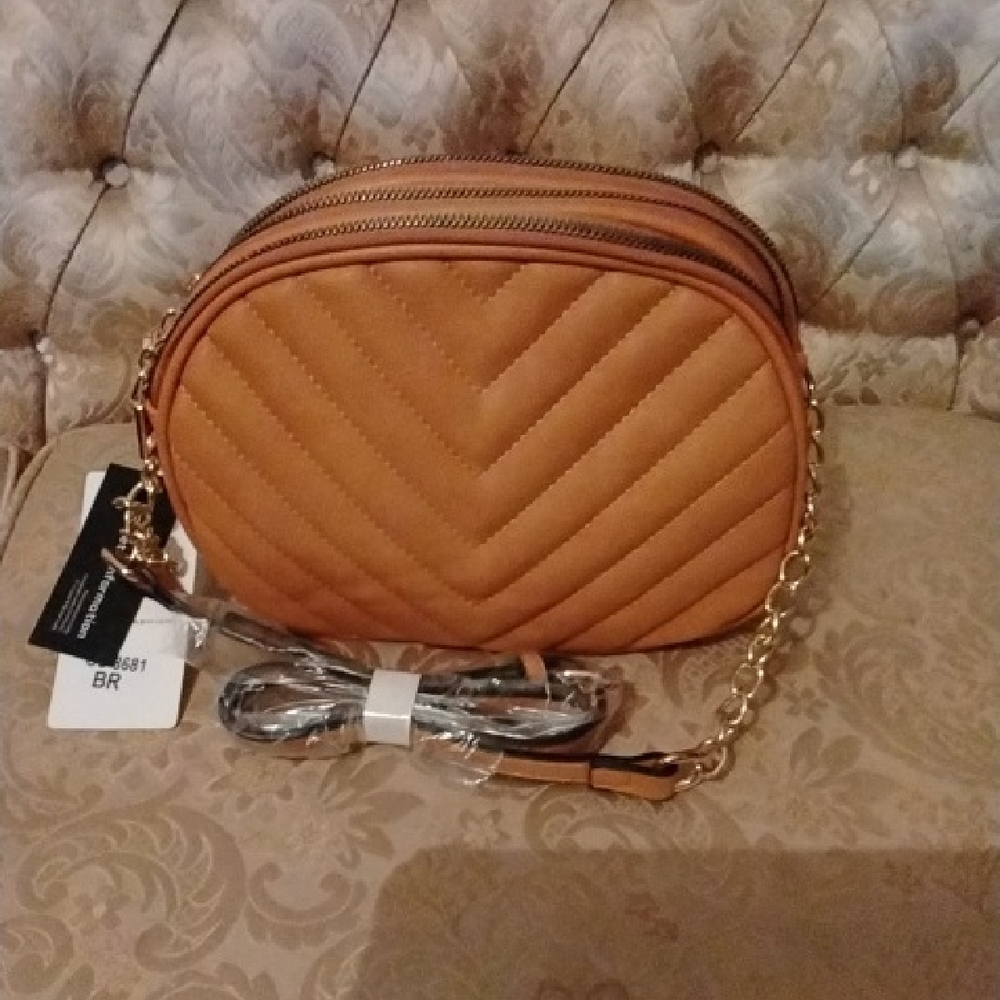 Elegant Tan Quilted Women's Crossbody Bag